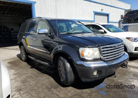 2008 Chrysler Aspen Limited из США, поврежденный, VIN 1A8HW58218F153458